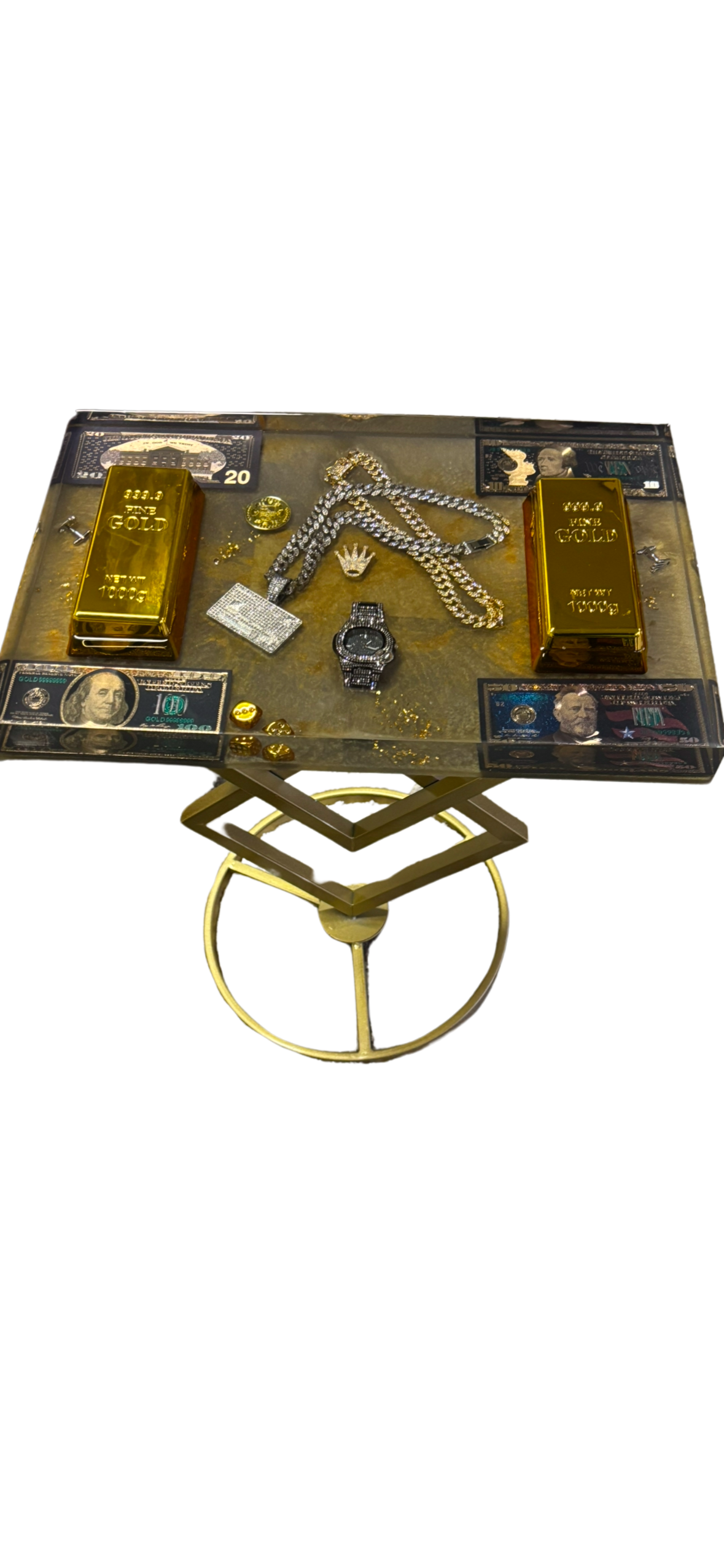 Gold Empire Tisch – Bling, Barren & Benzin fürs Ego